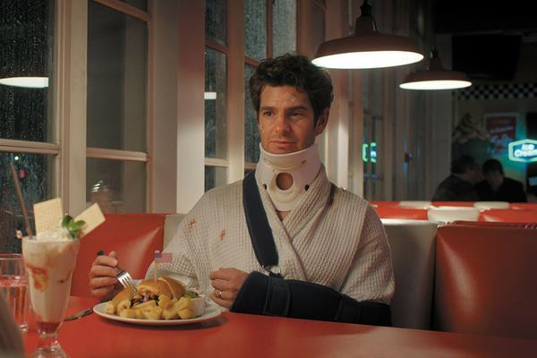 『We Live in Time この時を生きて』フローレンス・ピューが思わずピー音を連発する特別映像「映画ランキング編」公開