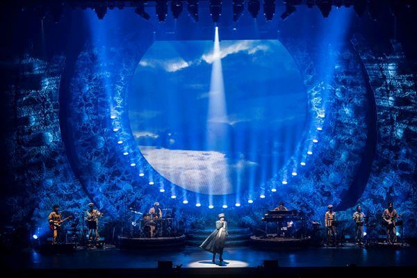 松任谷由実、最高傑作の新作を提げた全国ツアー開幕　「私が私に逢いに行く夢」をテーマに全72公演を巡る【オフィシャルレポート】