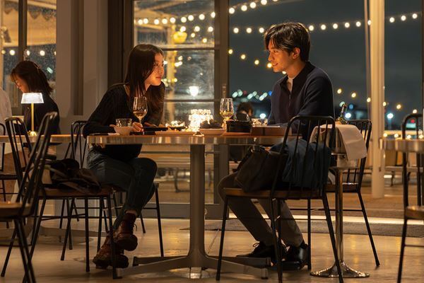 中島健人がもうひとつの世界で奔走！ miletが映画初出演を果たす『知らないカノジョ』新着場面写真4点が公開に