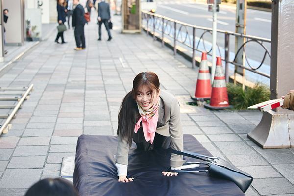 小芝風花、佐藤健、横山裕、白石聖のインタビューも！ ドラマ『私の夫と結婚して』先行特別映像が公開