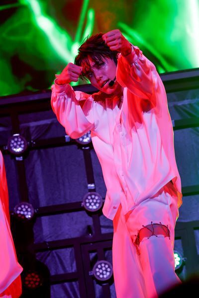 ONE N’ ONLY　武道館で迎えたツアーファイナルで掲げた新たな目標「3年後ドームに！ 一緒に同じ夢を見ていてください」『LIVE TOUR 2025 ||:ONE N' ONLY:||』ファイナル公演レポート