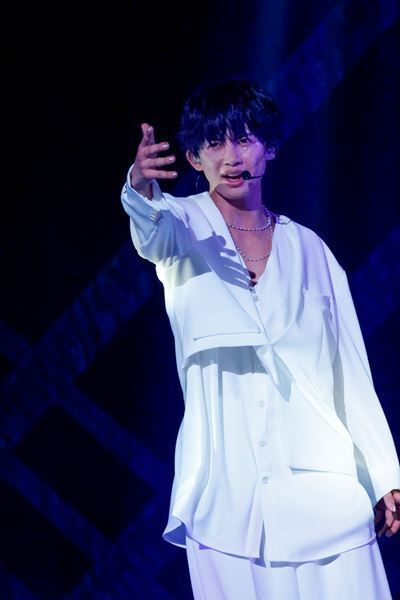 ONE N’ ONLY　武道館で迎えたツアーファイナルで掲げた新たな目標「3年後ドームに！ 一緒に同じ夢を見ていてください」『LIVE TOUR 2025 ||:ONE N' ONLY:||』ファイナル公演レポート