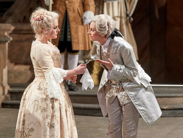 中谷美紀がウィーン国立歌劇場日本公演の公式アンバサダーに。ウィーンでのオペラ体験、作品の魅力を語る