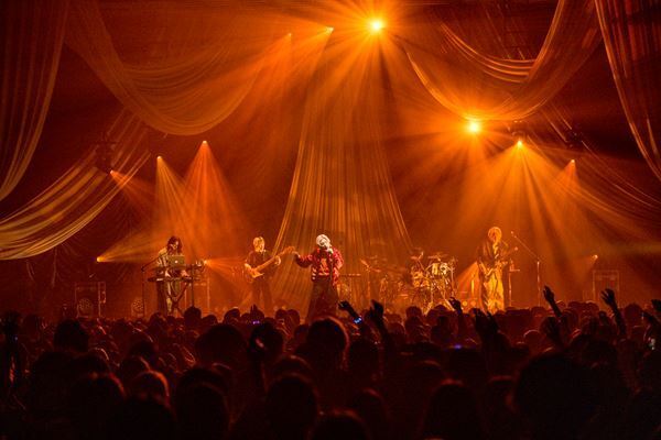 Dios全国ツアー『Dance With Your Ghost』熱狂のファイナル東京公演レポート 「観たいと思ってくれるあなたがいることが音楽をやっている意義」