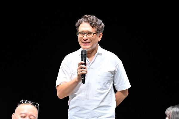 新国立劇場『焼肉ドラゴン』制作発表会見　民謡「ニルリリヤ」のパフォーマンスで作品の世界をアピール