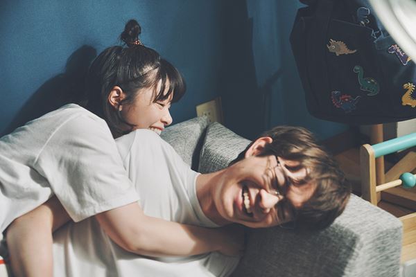 岸井ゆきの＆宮沢氷魚が凸凹夫婦に！ 天野千尋監督最新作『佐藤さんと佐藤さん』公開決定