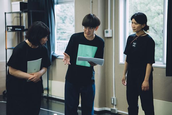 小沢道成の創作過程を間近で体験できるチャンス　EPOCH MAN『我ら宇宙の塵』稽古場見学会の開催が決定