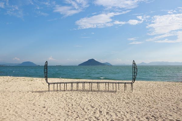 まもなく開幕「瀬戸内国際芸術祭2025」　新エリアも加わり218組による256作品を公開、美術館連携プログラムも