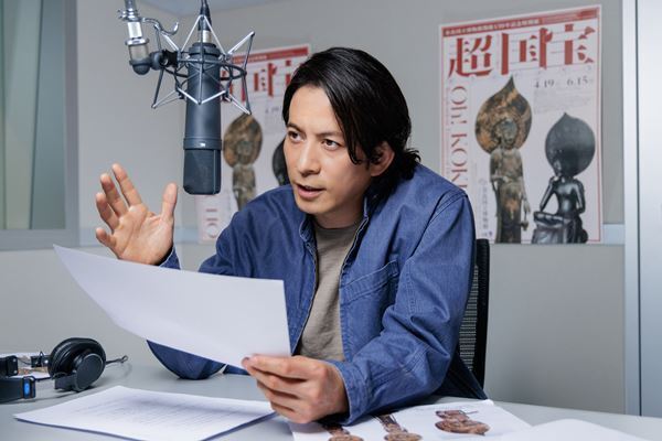 岡田准一「日本文化に貢献できるような活動をしていきたい」　『超 国宝』展の音声ガイドに込めた“美”の創造者たちへのリスペクト