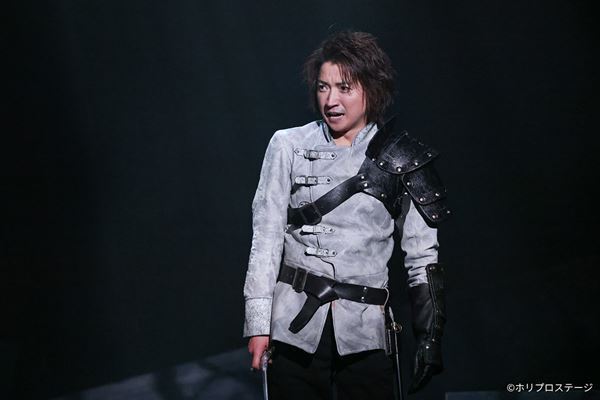 藤原竜也が全身全霊で挑む　彩の国シェイクスピア・シリーズ2nd Vol.2『マクベス』開幕レポート到着