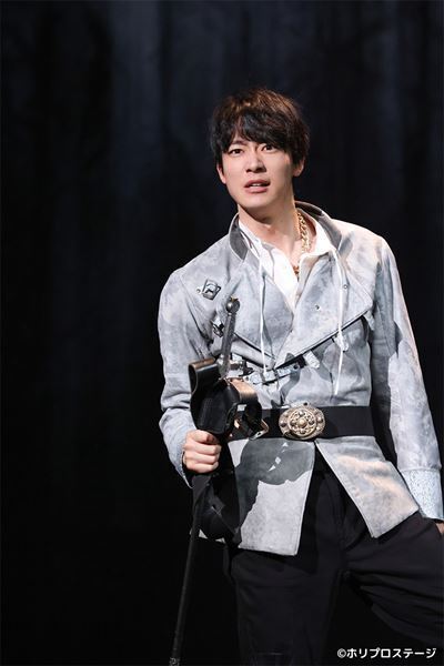 藤原竜也が全身全霊で挑む　彩の国シェイクスピア・シリーズ2nd Vol.2『マクベス』開幕レポート到着