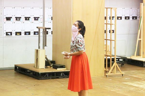 いま最も聴くべきメゾ・ソプラノ脇園彩のロッシーニ《チェネレントラ》！新国立劇場のオペラ新シーズンまもなく開幕