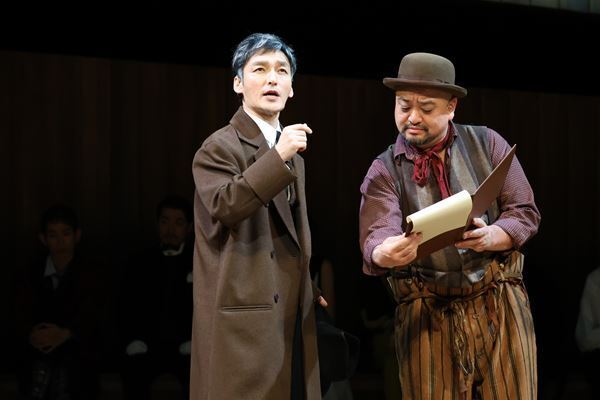 草彅剛が初挑戦したシェイクスピア。『ヴェニスの商人』シャイロックの後ろ姿に浮かぶ現代への問い