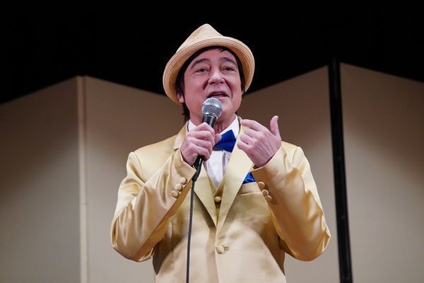 目指すはM-1グランプリ？漫才コンビを結成した川平慈英と伊原剛志、7月にオリジナルミュージカル公演