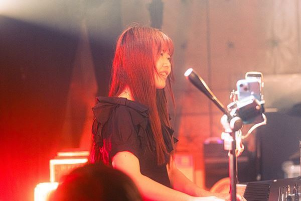 『Grasshopper vol.33』時代はダニポン！　負けられない気持ちとリスペクトと愛に溢れたツーマンをレポート