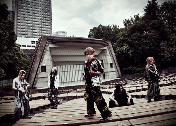 NIGHTMARE、日比谷野外大音楽堂公演メモリアルパッケージより新旧ライブ映像を公開　日本クラウンからリリースした13作品を配信解禁