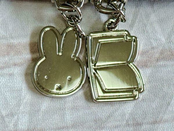 紀伊國屋書店×ミッフィー、激かわで実用的なコラボグッズが出たよ♪　「ブックカバーポーチ」と「トートバッグ」を詳細レビュー！