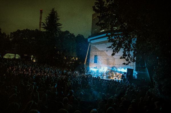 syrup16g『遅死11.02』 20年ぶりの日比谷野音ワンマン開催！「また会えてうれしいです。来年も会いましょう」