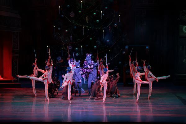 東京バレエ団『くるみ割り人形』王子役の大塚卓が舞台の魅力をアピール「お客様が物語にのめり込めるように」