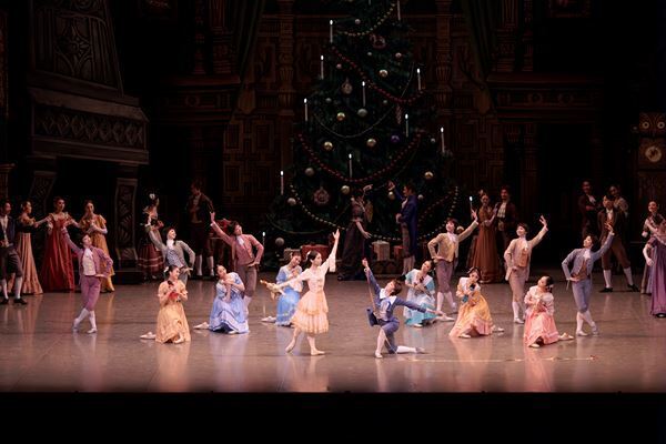 東京バレエ団『くるみ割り人形』王子役の大塚卓が舞台の魅力をアピール「お客様が物語にのめり込めるように」