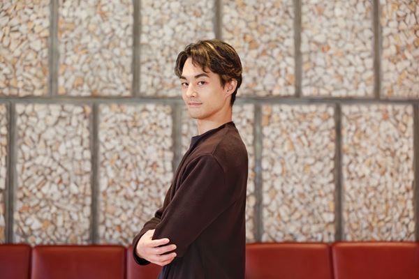 東京バレエ団『くるみ割り人形』王子役の大塚卓が舞台の魅力をアピール「お客様が物語にのめり込めるように」