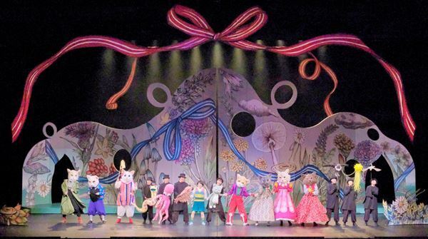 舞台版『せかいいちのねこ』ヒグチユウコによる描き下ろしビジュアル公開