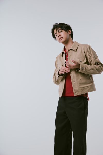 片寄涼太が贈る花束と前向きなメッセージ「夢を見ることをやめないでほしい」