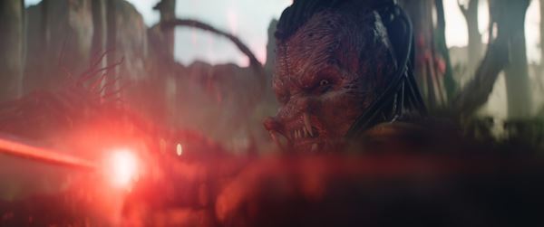 『プレデター：バッドランド』キャストが制作秘話を語るインタビュー公開