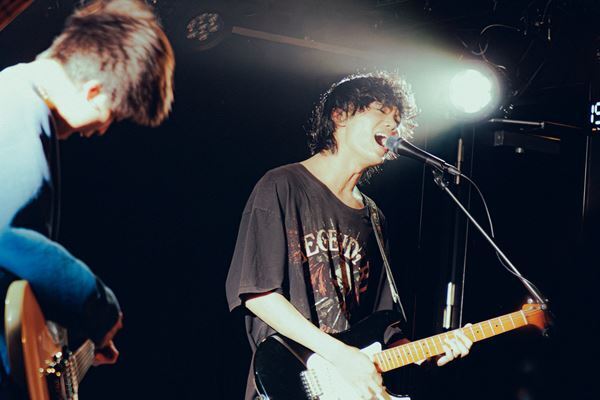 若手バンドを応援する『Grasshopper vol.36』Pastel Tang Club、liquid people、oh!! 真珠sの3組が響かせた下北沢熱狂の夜をレポート