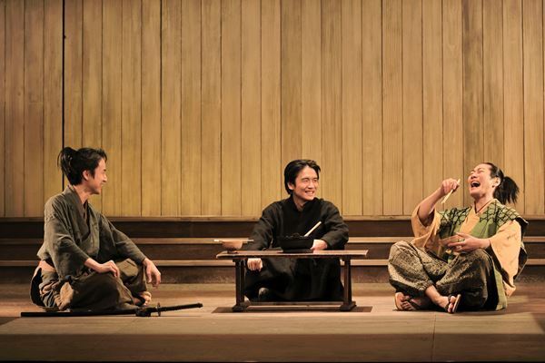 こまつ座新作『フロイス』開幕　風間俊介らコメント到着（舞台写真あり）