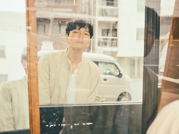 森⼭直太朗、ふたつのアルバム作品を携えそれぞれ異なる世界の舞台を⼯作する全国ツアー開催