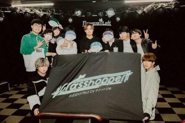 前髪ぱっつん少年×MOCKEN×UtaKata 現在地の異なるオルタナティブが交わる"交差点"を見た！『Grasshopper』オフィシャルレポート