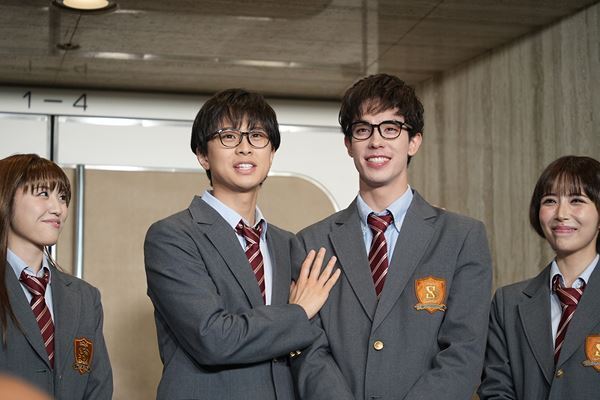 ミュージカル『四月は君の噓』待望の再演が上演中　岡宮来夢＆加藤梨里香、東島京＆宮本佳林のゲネプロ＆Wキャスト勢ぞろいの会見レポート