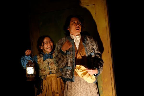 串田和美、6度目の挑戦！ フライングシアター自由劇場『西に黄色のラプソディ』開幕「とてもみずみずしく新しい芝居になった」