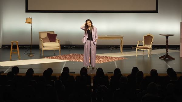 ヒコロヒーの最新単独公演「spoiled」配信スタート！