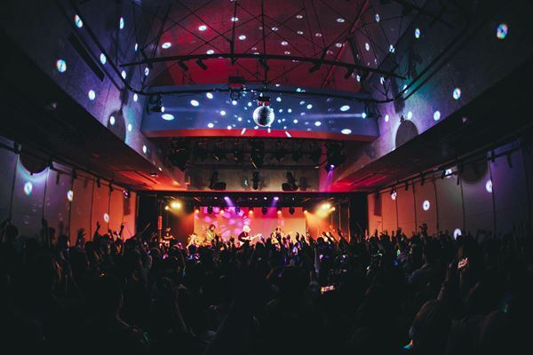 現役大学生による5人組バンドluv、初の自主企画イベントで新曲リリース＆全国ツアー開催を発表【オフィシャルレポート】