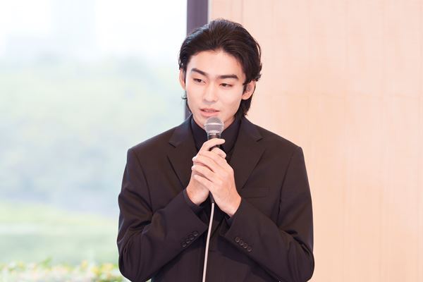 「八月納涼歌舞伎」で上演の『火の鳥』 玉三郎、染五郎、團子が新作歌舞伎への取り組み、思いを明かす