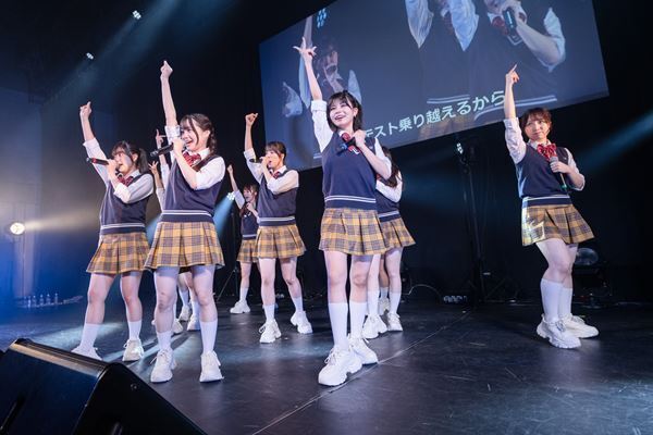 可憐なアイボリー全国ツアー完遂！「最後の最後まで12人で魂を込めてパフォーマンスします」新曲も披露されたファイナル公演【オフィシャルレポート】