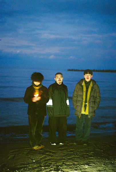 3ピースバンド・タデクイ、2nd ONEMAN LIVE 『潜水』に向けて「日常」「屁理屈」のライブ映像公開