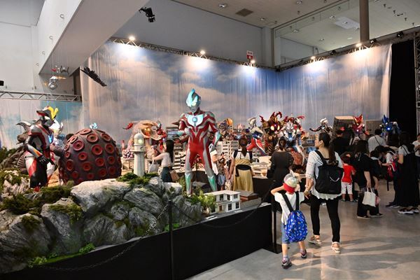 『ウルトラヒーローズ EXPO2025 サマーフェスティバル』東京・大阪同時開催決定　最新テレビシリーズ『ウルトラマンオメガ』やメインキャストも登場