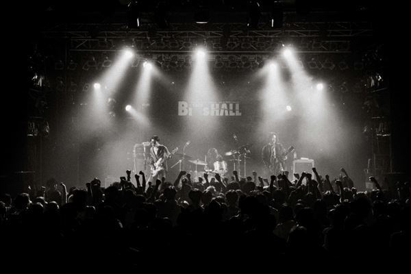 フラッド×ラウンジ×w.o.d. スプリットツアー『BAND BOOM』ファイナル公演レポート