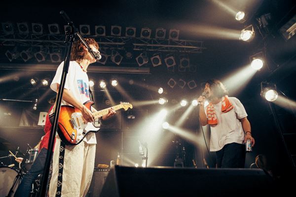 フラッド×ラウンジ×w.o.d. スプリットツアー『BAND BOOM』ファイナル公演レポート