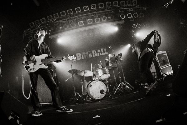 フラッド×ラウンジ×w.o.d. スプリットツアー『BAND BOOM』ファイナル公演レポート