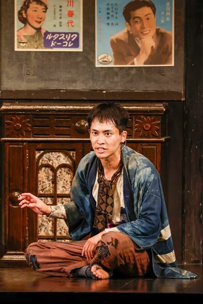 こまつ座『きらめく星座』東京公演が開幕　平埜生成ら新キャストが加わり熱演