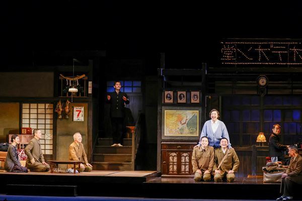 こまつ座『きらめく星座』東京公演が開幕　平埜生成ら新キャストが加わり熱演