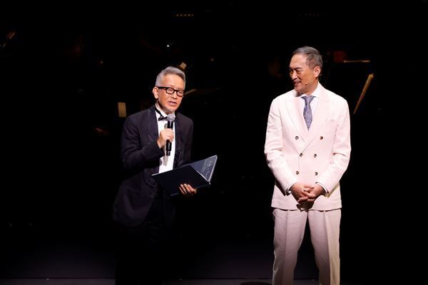 宮本亞門企画・演出による1日限りのガラ・コンサート『LIFE IS BEAUTIFUL』レポート到着　渡辺謙らが希望と世界平和への祈りを込めた楽曲を披露