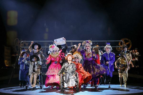 出会ったことのない感覚の旅へ── 森山開次振付・演出『TRAIN TRAIN TRAIN』が開幕