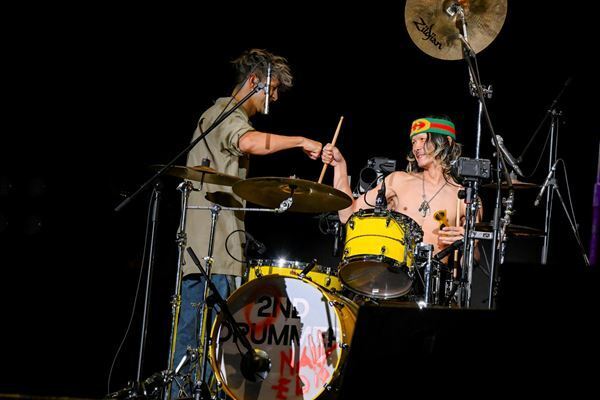 [Alexandros]　歴代ドラマーが集結した『15th Anniversary VIP PARTY '25』オフィシャルレポート到着「最高のファンを持ちました」