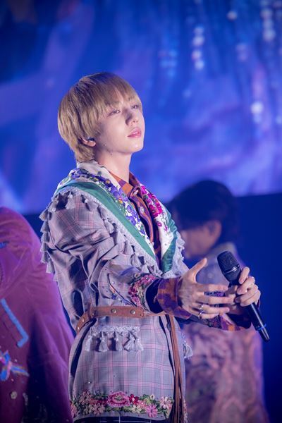 【ライブレポート】「原因は自分にある。」は新たな高みへ。彼らが描く『架空のアウトライン』は進化の予兆