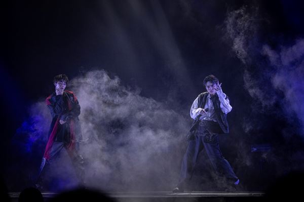 【ライブレポート】「原因は自分にある。」は新たな高みへ。彼らが描く『架空のアウトライン』は進化の予兆